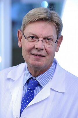 Arzt Kardiologe Florian Übellacker